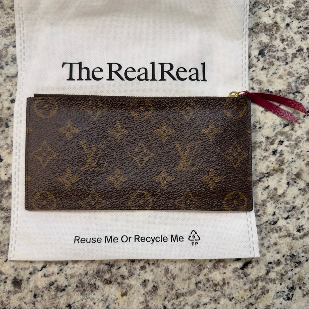Louis Vuitton Félicie Pochette Monogram Zip Pouch - Authentic